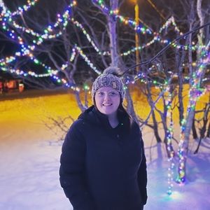 Meet your Posher, Laura